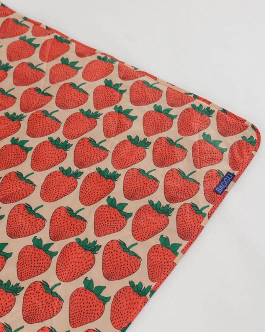 Tableware Baggu | Baggu - Puffy Picnic Blanket - Strawberry